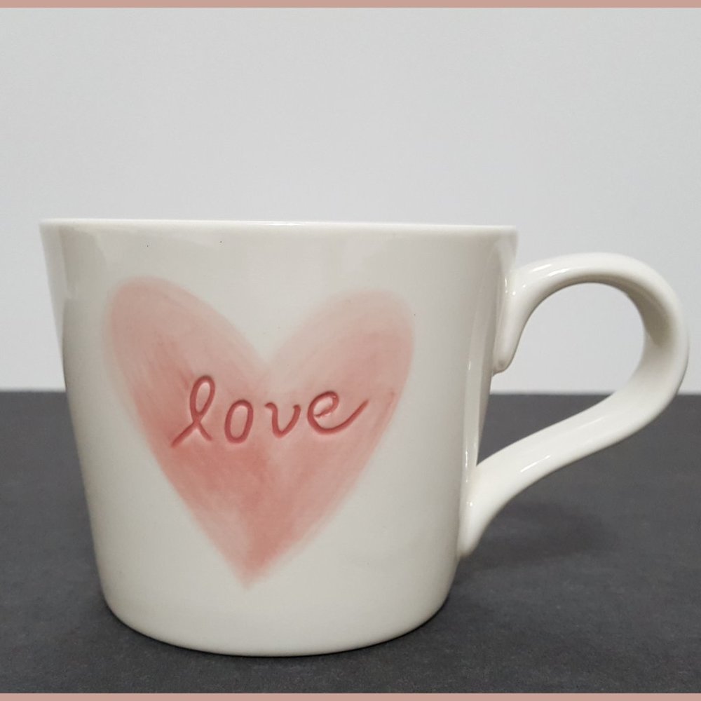 NEW RARE Pottery Barn Watercolor Heart Stoneware Mug 11 OZ